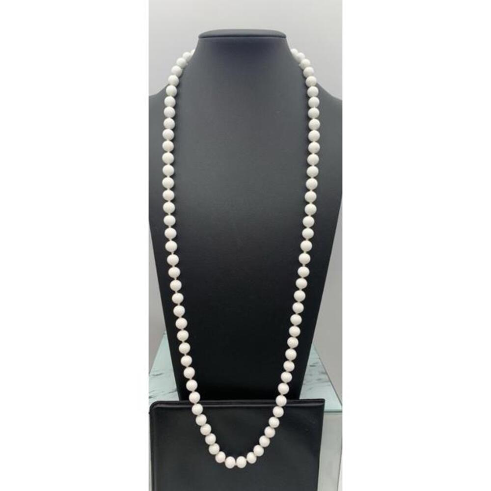Vintage Monet Simple White Glass Double Knotted Beaded Necklace 30” Signed - Picture 3 of 5